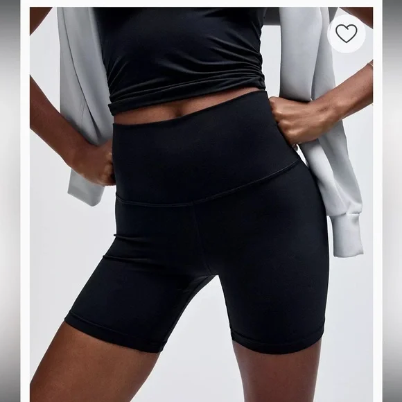 Lululemon Align High-Rise Short 6" Black Sz 4 19 - Picture 3 of 8